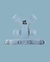 Adjustable strap and buckle detail on the Tonic Ice Bark & Tonic cooling dog harness (light blue) 